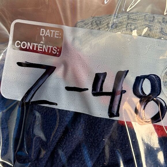 5 for $25🔥Carter's Red & Blue Striped Footie Pajamas Boys Size 4T - Picture 6 of 6